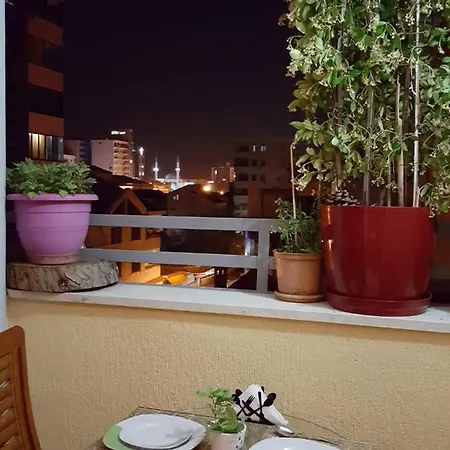 Apartament Center *